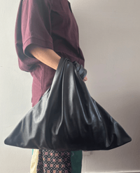 Image 1 of Circle Bag Leather 
