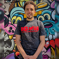 Image 4 of VINTAGE STAR TEE (BLACK)
