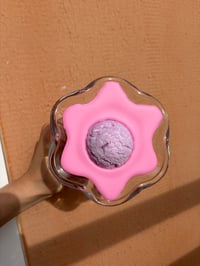 Image 2 of Lavender Ice Dream Candle