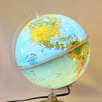 Image 6 of Mappemonde lumineuse ancienne globe terrestre lumineux en plastique vintage 1970