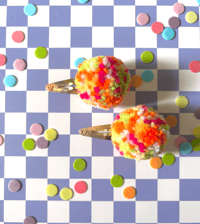 Image 2 of crazy daisy hair clips
