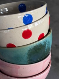 Image 4 of Bol — pois rouges
