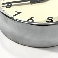 Image 7 of 25 cm  - Horloge Brillié industrielle aluminium poli miroir - Pendule Brillié fonctionnelle