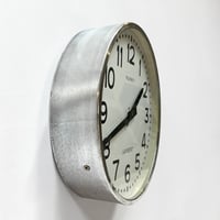 Image 5 of 30 cm Horloge industrielle Lambert en aluminium poli miroir des années 1950 -Fonctionnelle