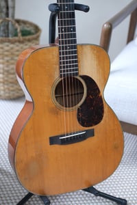 Image 1 of 1940 Martin 000-18