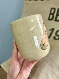 Image 3 of ‘Red Mare Mug’ Horse Mug (5)