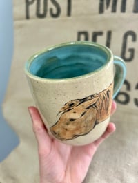 Image 5 of ‘Red Mare Mug’ Horse Mug (5)