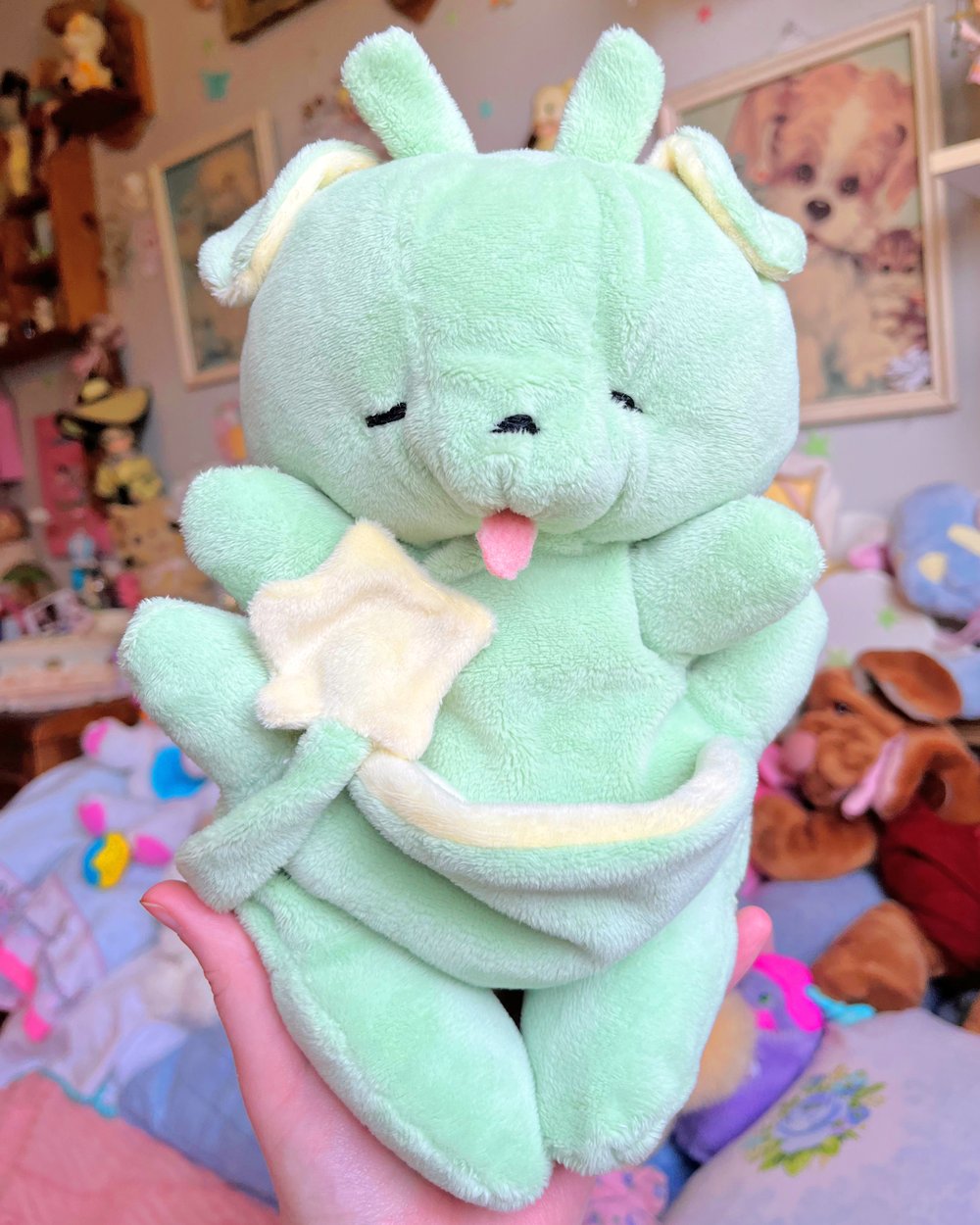 Image of Hugg-A-Me Mommy! Wawa alien