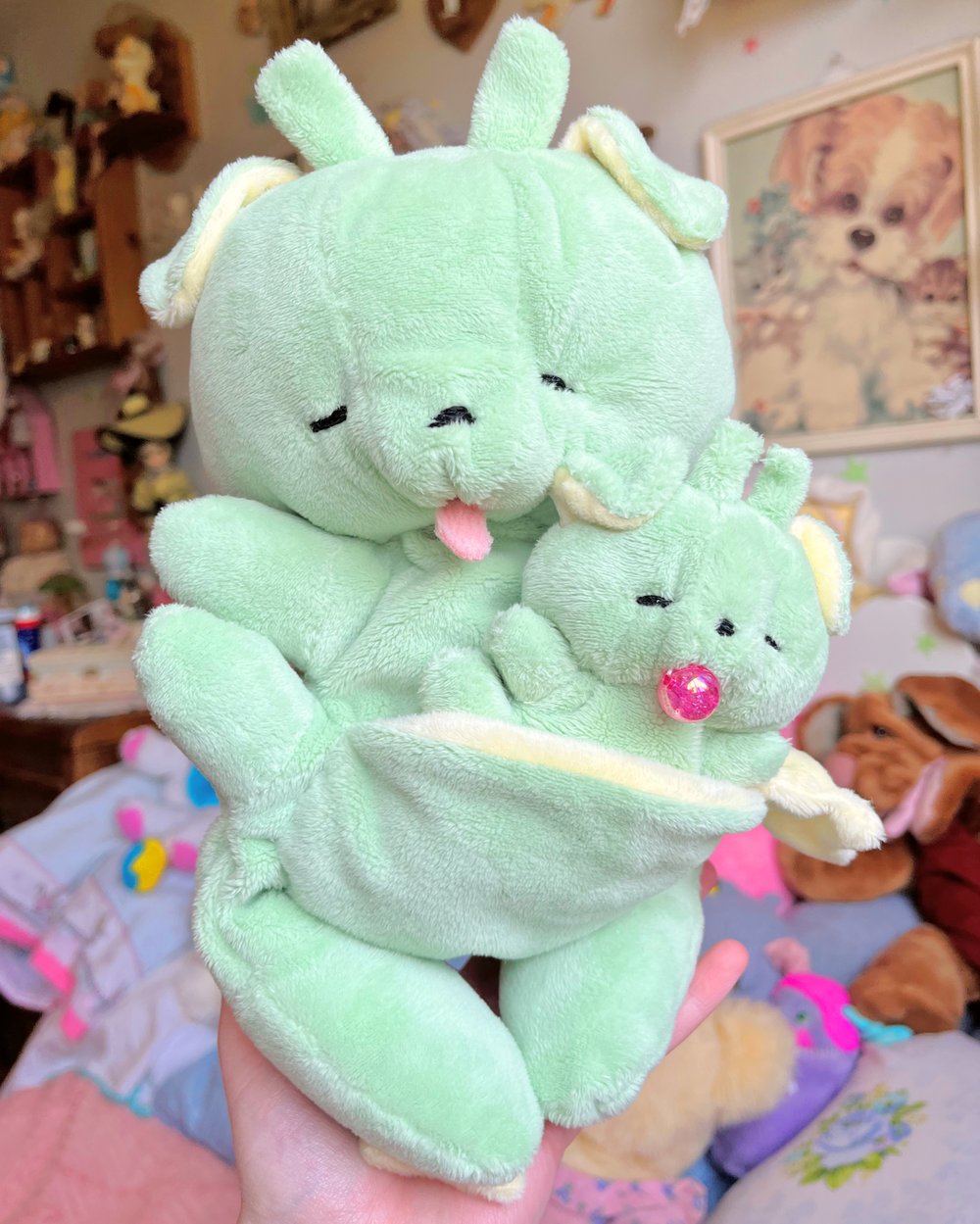 Image of Hugg-A-Me Mommy! Wawa alien