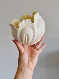 Image 1 of Balleek Irish "Cabbage Leaf" Dish