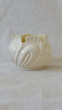 Image 5 of Balleek Irish "Cabbage Leaf" Dish