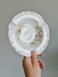 Image 2 of Moss Rose Smoking Dish
