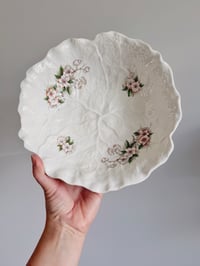 Image 2 of Vintage Floral Cabbage Leaf Bowl Set