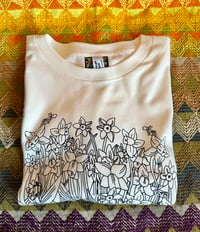 Image 3 of Daffodils -Fine Jersey Boxy Tee