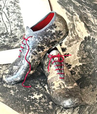 Image 1 of Petites chaussures d’enfant