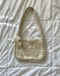 Image 5 of crochet shoulder bags