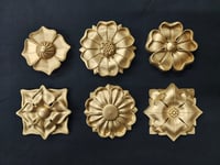 Image 1 of Ornate Wall Hanging Plaque Set of 6 Gold Flower Art Resin Ornate