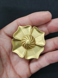 Image 7 of Ornate Wall Hanging Plaque Set of 6 Gold Flower Art Resin Ornate