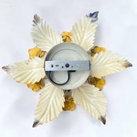 Image 13 of Applique murale fleur en métal doré à la feuille vintage - Applique florentine
