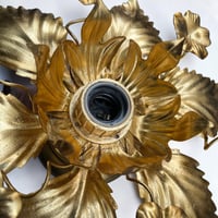 Image 11 of Applique murale fleur en métal doré à la feuille vintage - Applique florentine