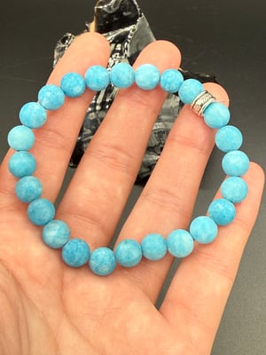 8mm Matte Dyed Blue Quartzite 