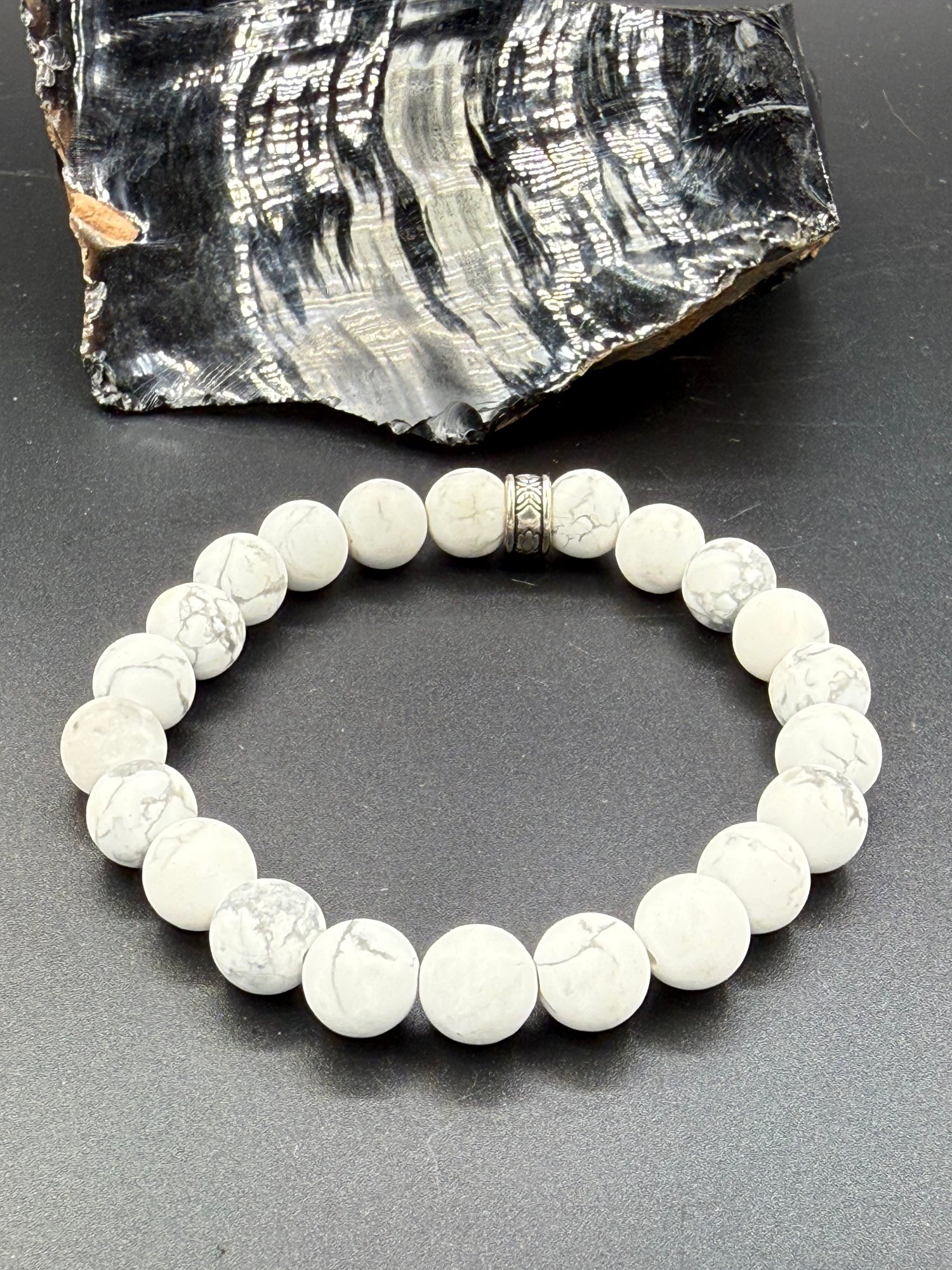 8mm Matte Howlite Bracelet