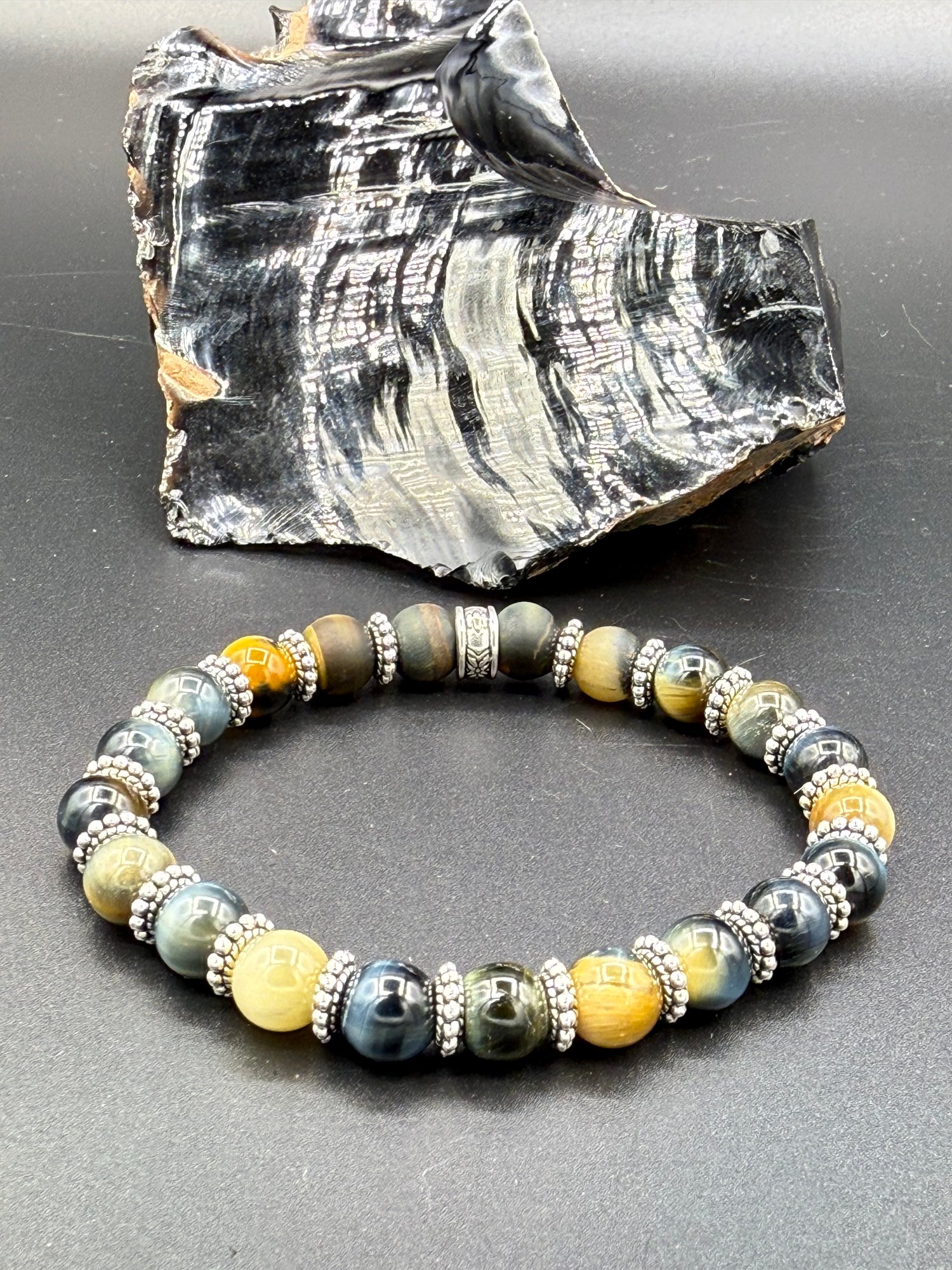 8mm Yellow/Blue Tigerseye Bracelet 