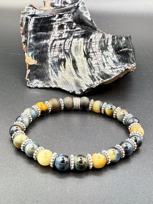 8mm Yellow/Blue Tigerseye Bracelet 
