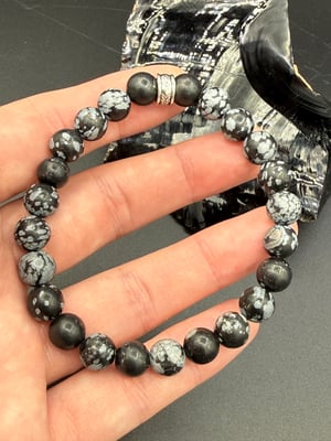 8mm Snowflake Obsidian Stretch Bracelet