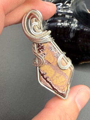 Faceted Sonoran Dendritic Rhyolite