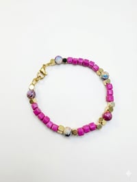 Image 1 of Magenta Cube Simple Bracelet