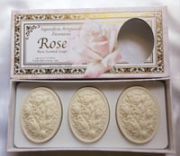 Image 2 of Saponificio Artigianale Fiorentino Rose Scented Soap