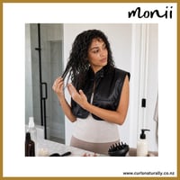 Image 3 of Monii™ Wearable Beauty Cover – Hands-Free Wash Day Protection