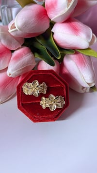 3 hibiscus  Ring 