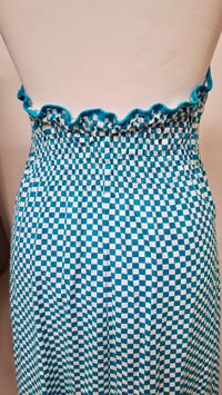 Image 5 of Vintage 70s Dorothy Perkins Blue Chequered Floral Maxi Halter Neck Dress (Size 10)