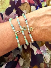Image 2 of Bracelets précieux A