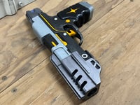 Image 3 of Hyperburst Pistol - Fortnite
