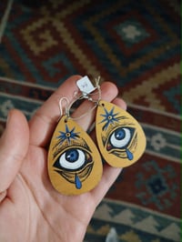 Boucles d'oreilles en bois peint