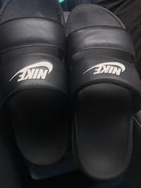 nike slippers