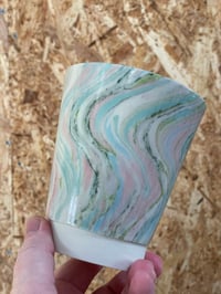 Image 2 of Marbled cup pastello
