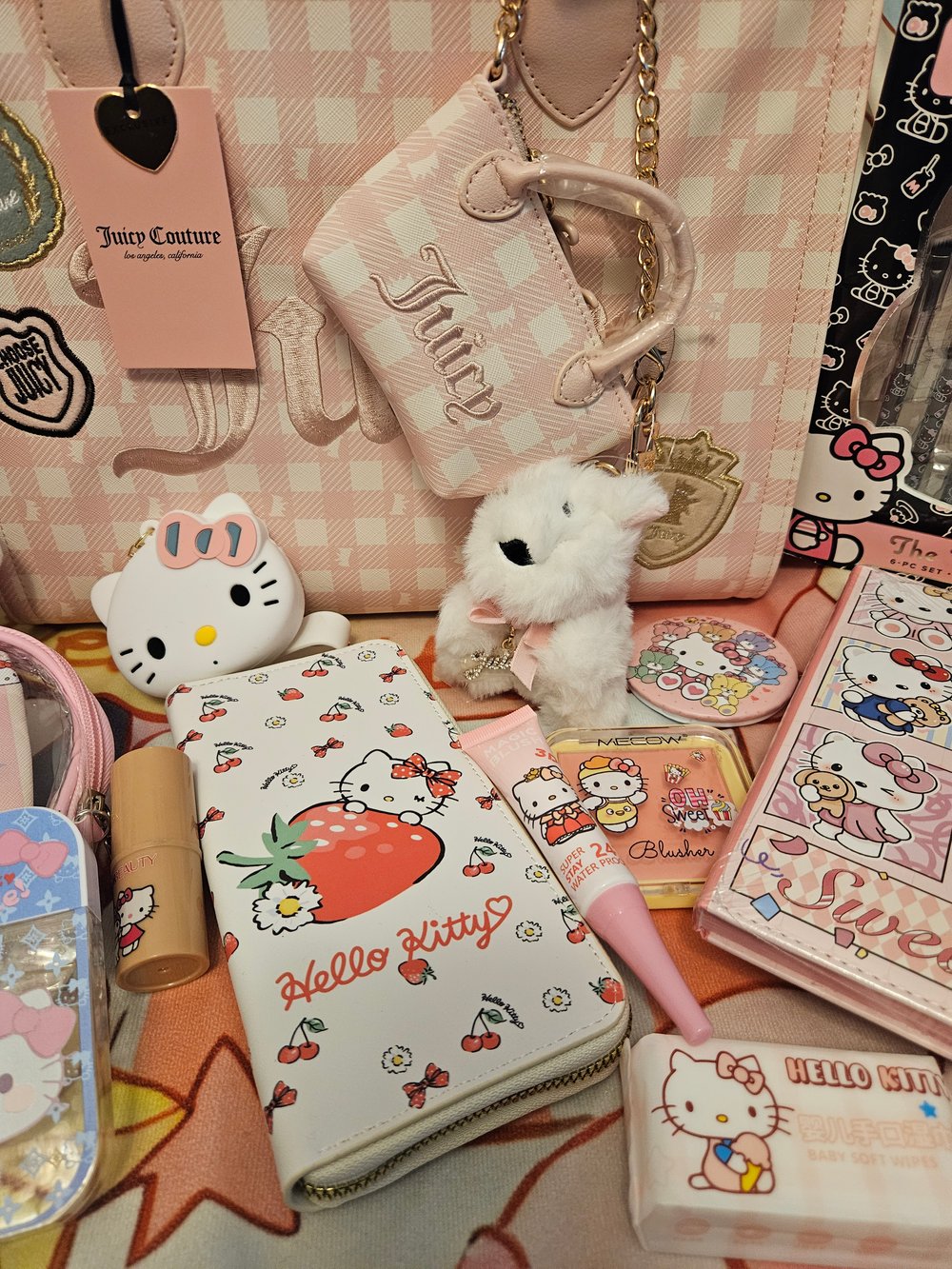 Image of Study In Style Tote Meets Hello Kitty Bundle 