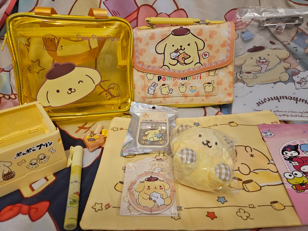 Image of Pompompurin Bundle 2