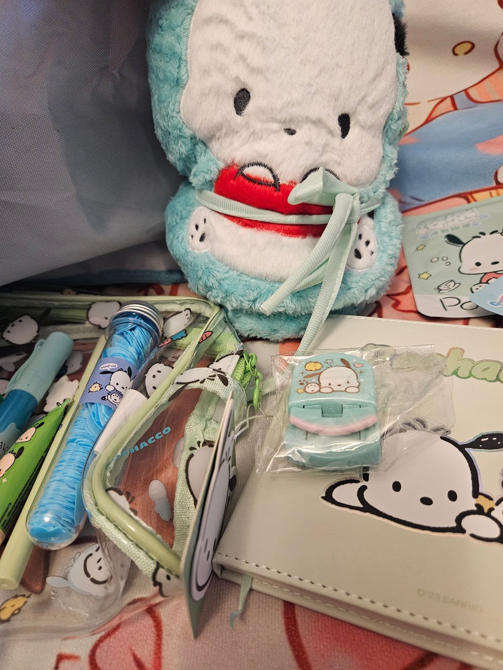 Image of Pochacco XXL Travel Bag Bundle 