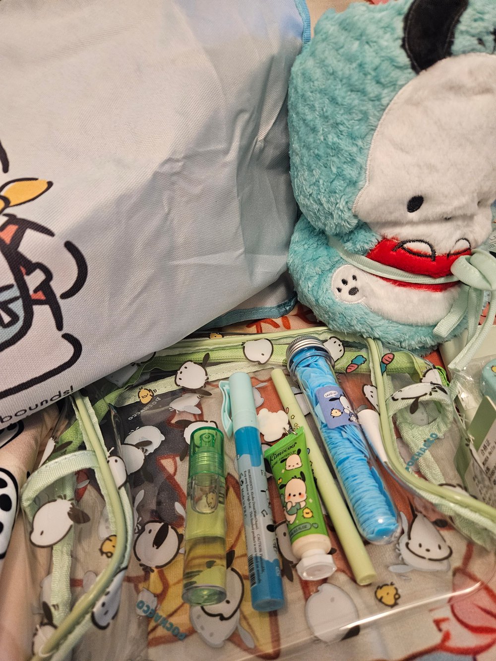 Image of Pochacco XXL Travel Bag Bundle 
