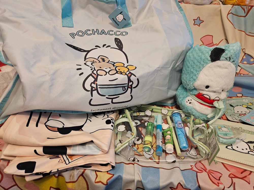Image of Pochacco XXL Travel Bag Bundle 