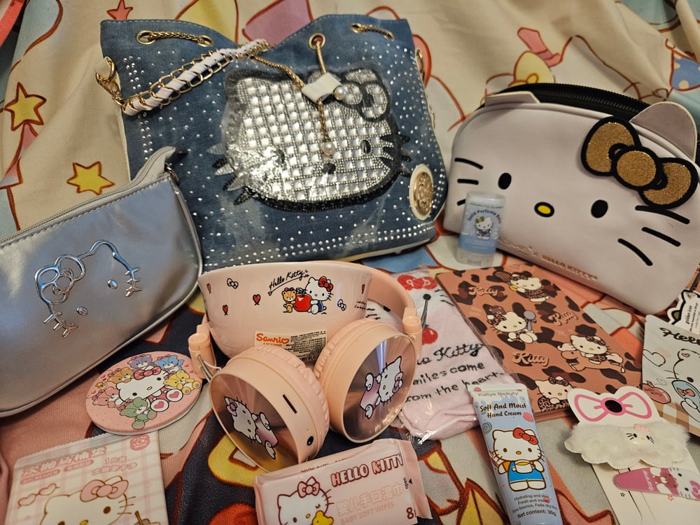 Image of Hello Kitty Denim Bling Bundle 