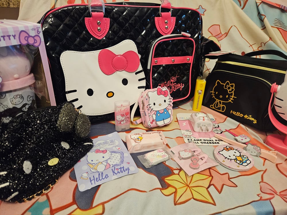 Image of Hello Kitty Black & Hot Pink Travel Bag Bundle 