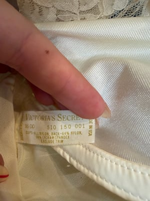 Image of Size 36DD - Vintage 1980s Gold Label Victoria's Secret Bra