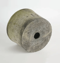 Image 4 of Foxglove Grey Pot