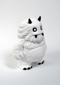 Image 1 of WHITE KIMBO KOH